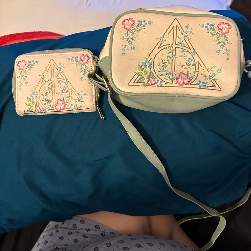 Loungefly Deathly Hallows Cream Floral Crossbody Bag and Wallet